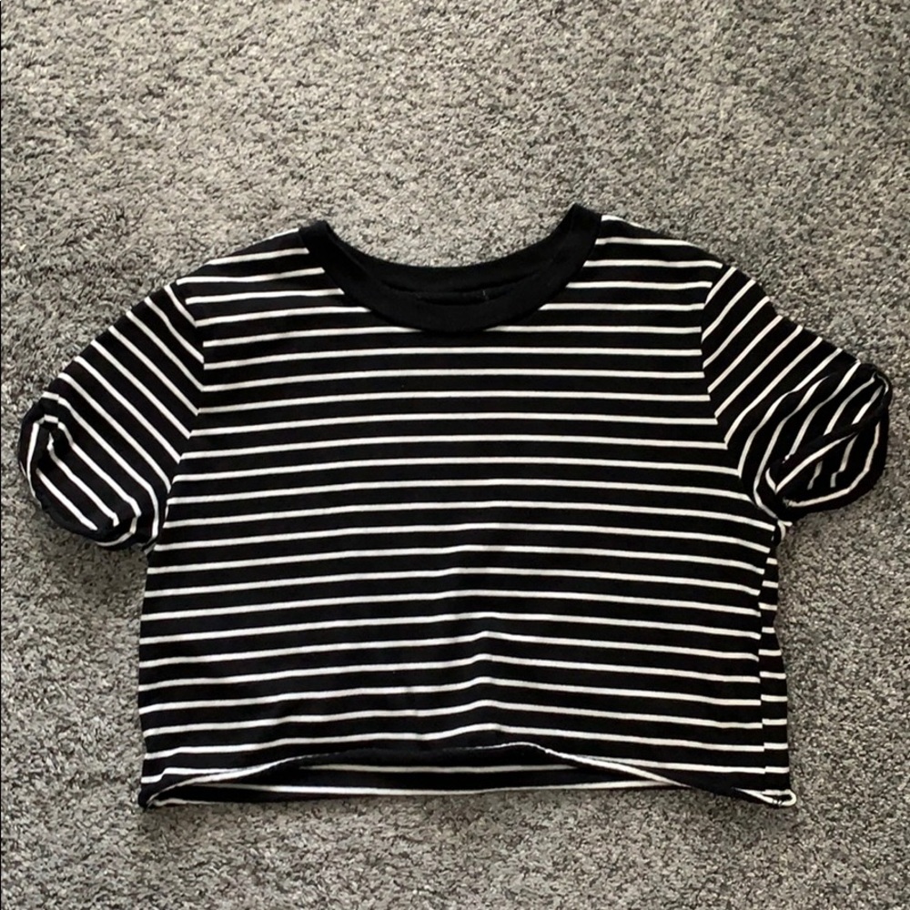 Striped crop tee
